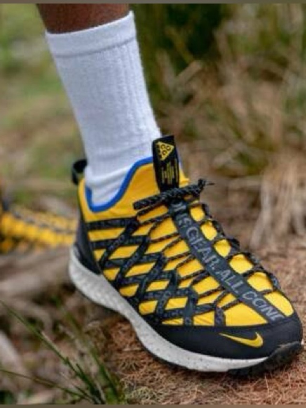 Nike ACG React Terra Gobe Amarillo